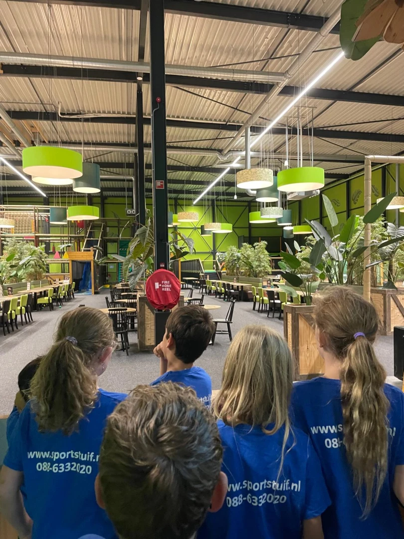 Clinic, uitstapjes en veel zon in september 2025